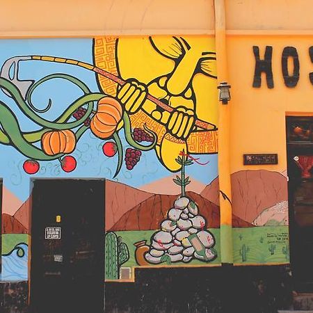Tierra Andina Hostel Tilcara Bagian luar foto