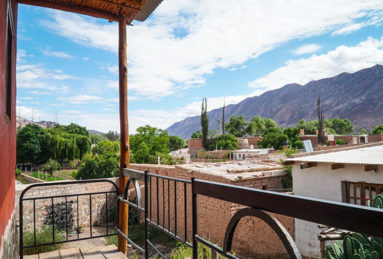 Tierra Andina Hostel Tilcara Bagian luar foto