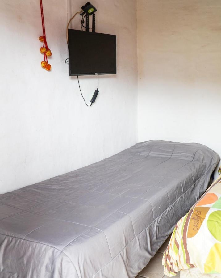 Tierra Andina Hostel Tilcara Bagian luar foto